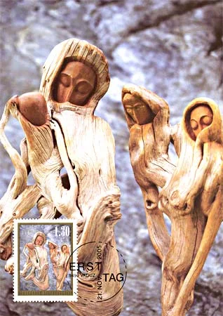 Wooden Sculptures from Tree fORMS